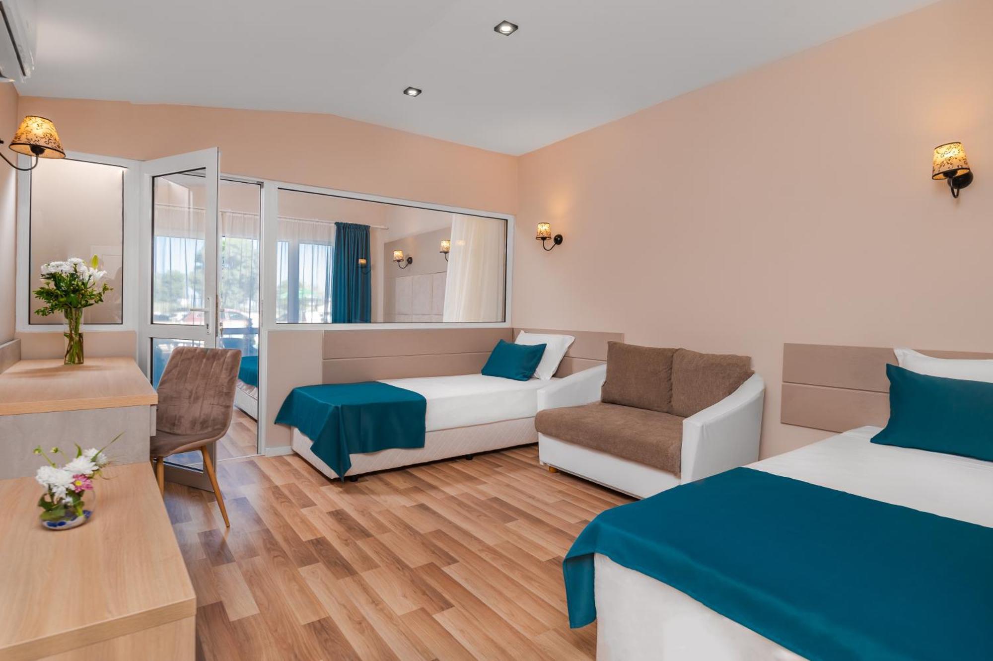 Speranta Hotel & Villas 克兰内沃 客房 照片